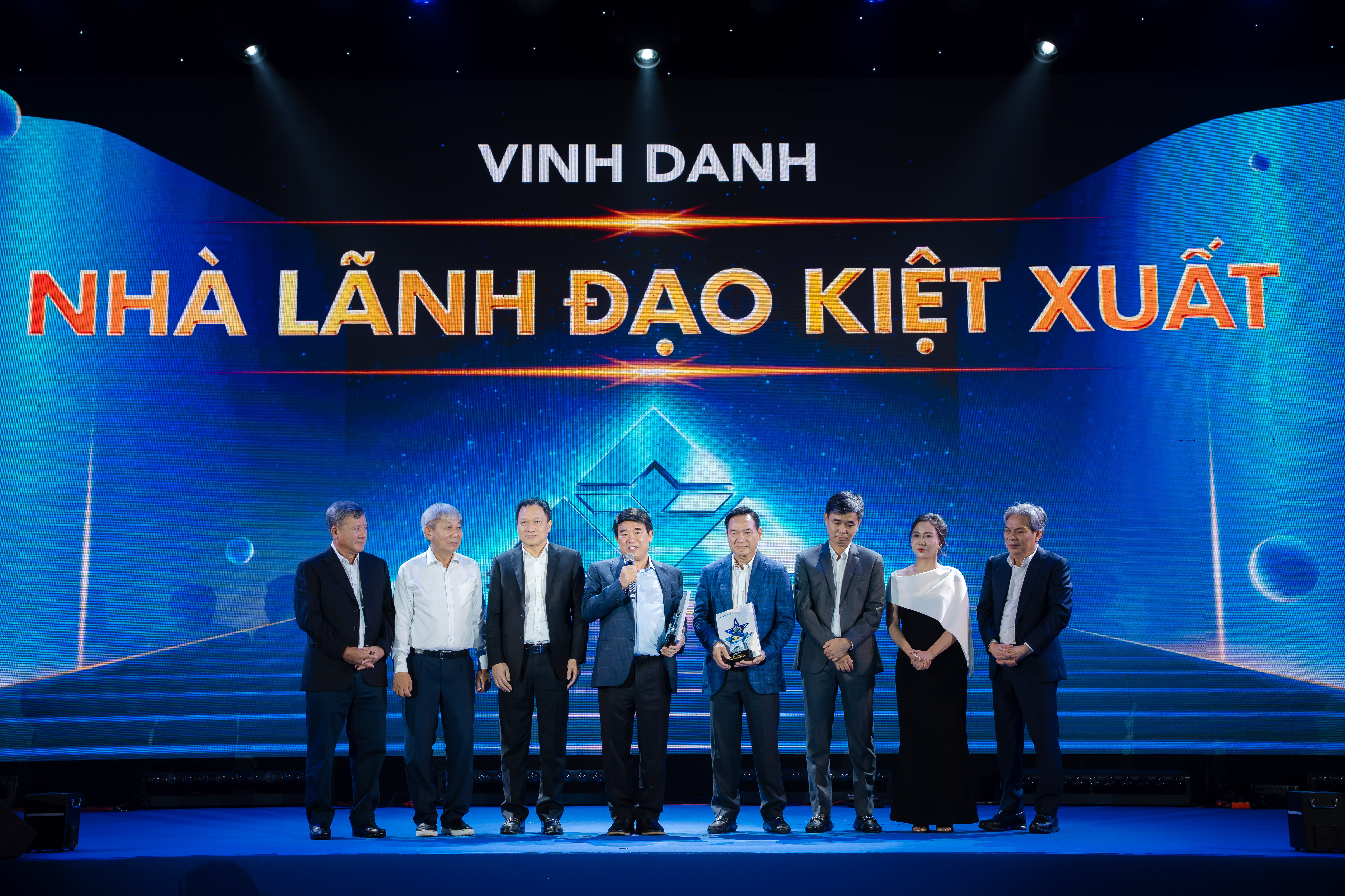 Ống thép Hòa Phát 30 năm: Tự hào bản sắc, vững chắc niềm tin
