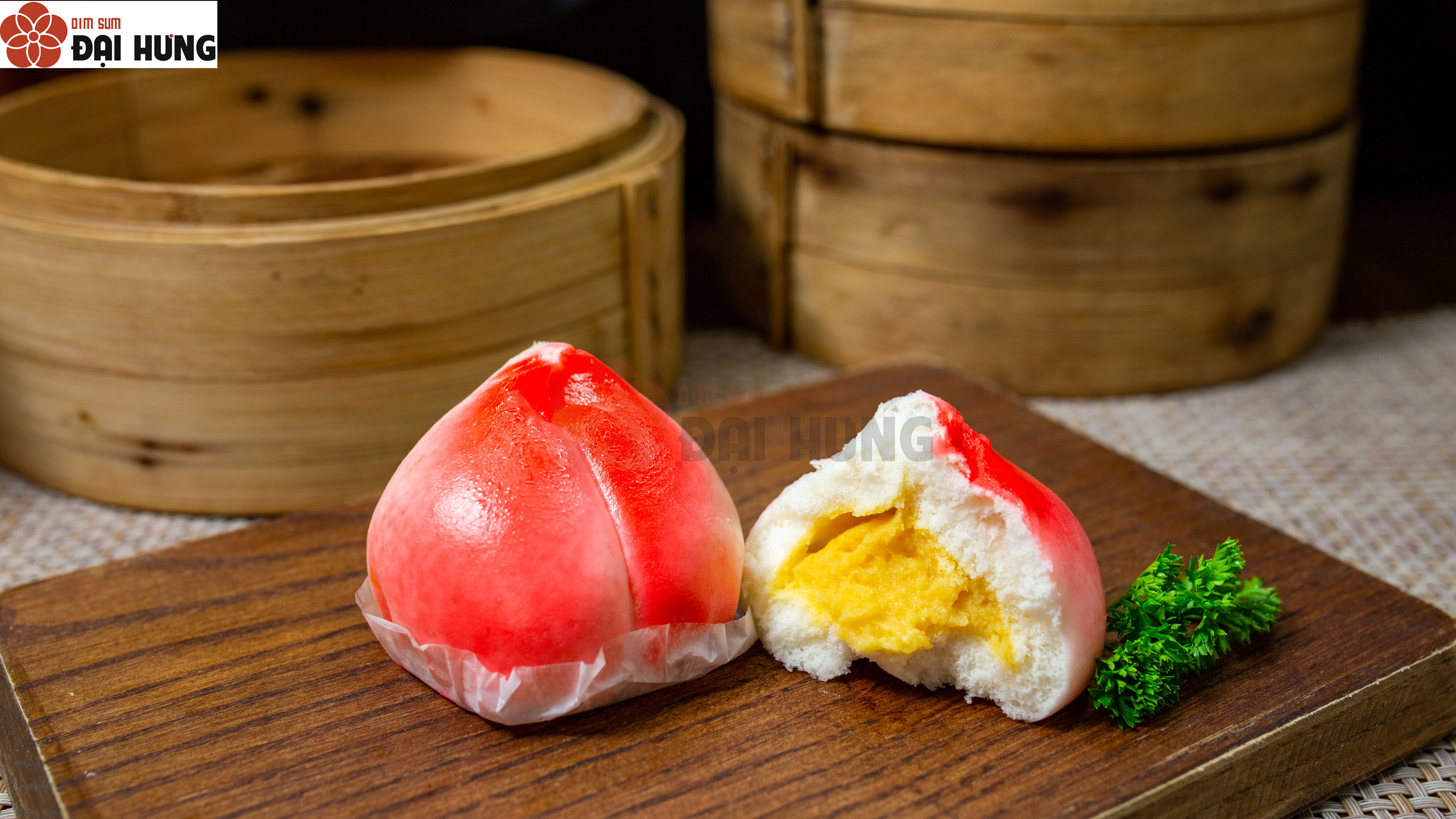 Bánh bao đào nhân trứng sữa Đại Hưng nổi tiếng với hương vị riêng biệt