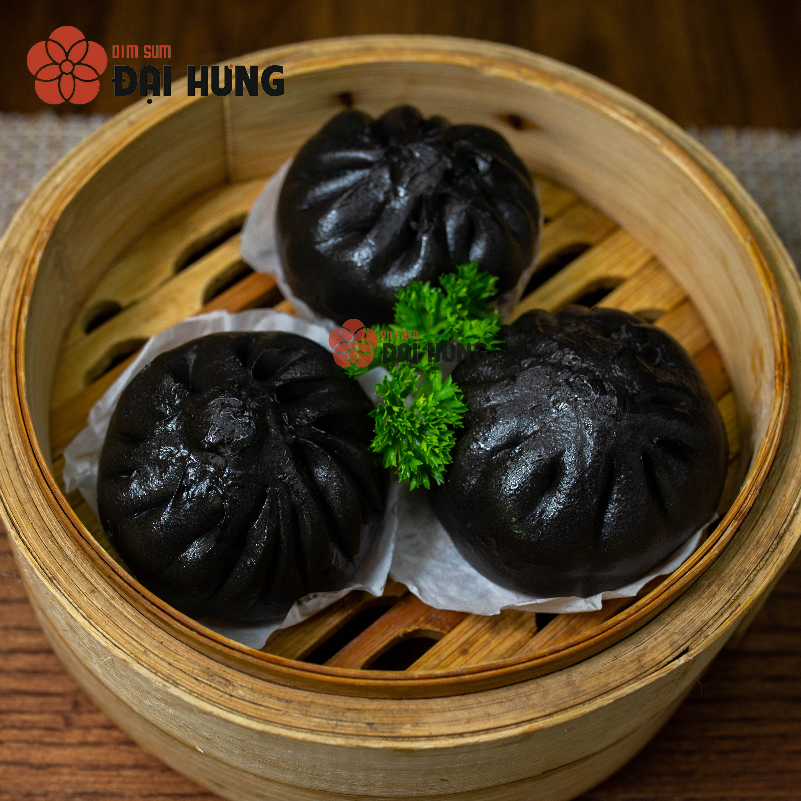 Bánh bao mang đậm hương vị Tứ Xuyên, có vị than tre mới lạ