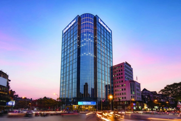 eurowindow-office-building-chuan