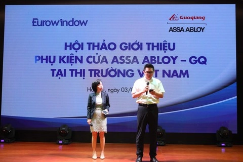 anh-2-ong-liu-song