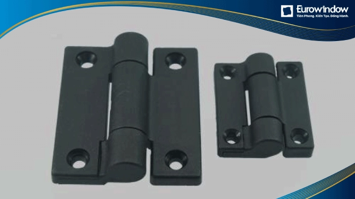 Sử dụng bản lề 3D cho cửa nhôm mở xoay