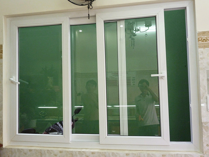 Cửa sổ nhôm 3 cánh mở quay, lật hiện đại và sang trọng