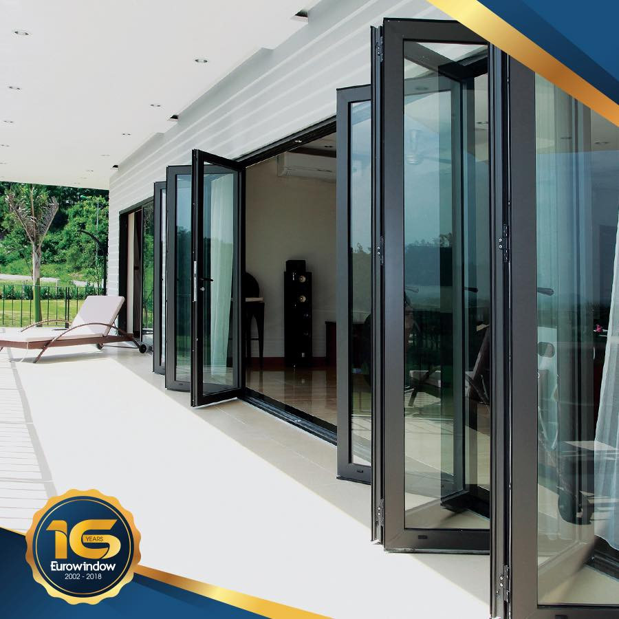 Cửa nhôm 6 cánh Eurowindow nhận được sự tin tưởng lớn từ khách hàng
