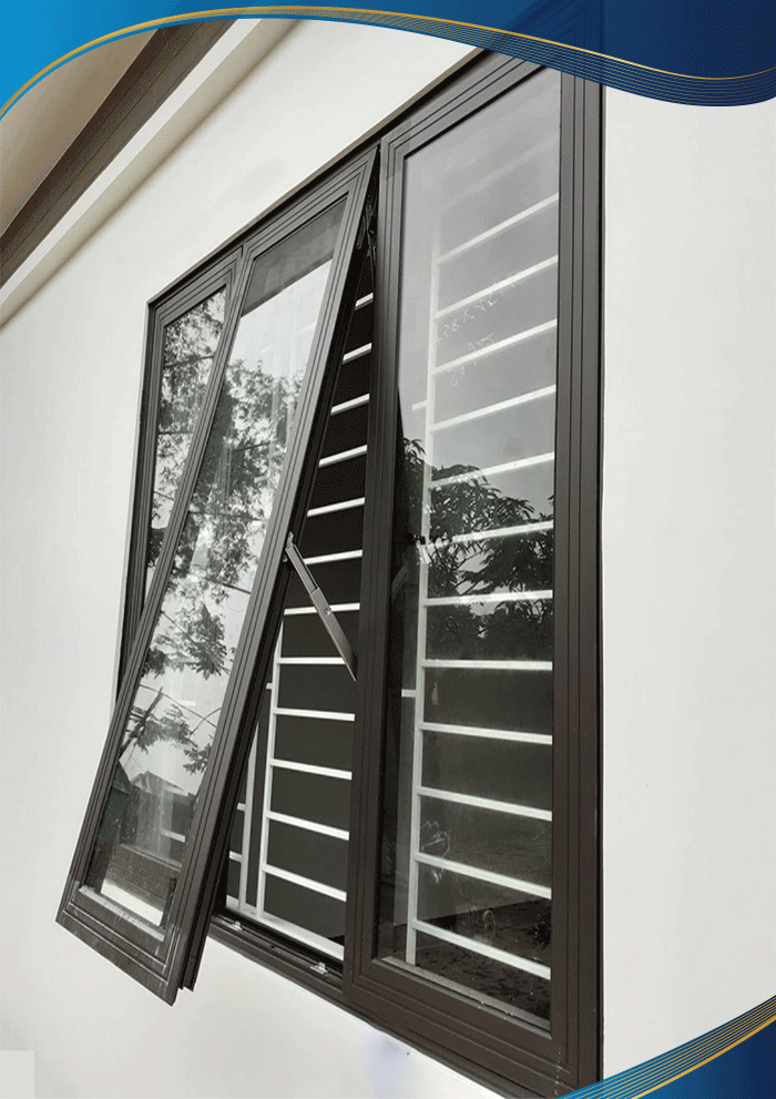 Cửa sổ nhựa lõi thép mở hất 1 cánh cho hạng mục công trình trên cao