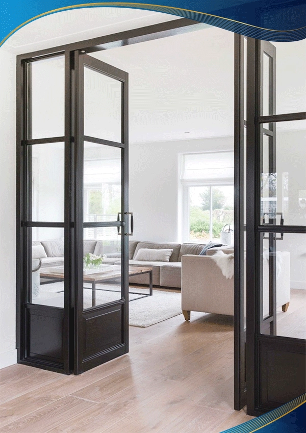 Giá cửa đi 4 cánh chia ô phụ thuộc vào nhiều yếu tố như chất lượng nhôm, kính, kích thước cửa, loại phụ kiện và thiết kế mở cửa,...