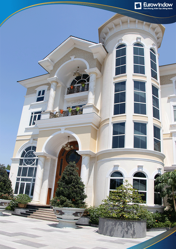 Cửa nhôm Eurowindow được lắp đặt cho biệt thự tại Thành phố Quảng Ngãi