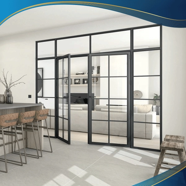 Đối với không gian hướng ra khung cảnh bên ngoài thì cửa trượt 4 cánh chia ô màu đen là điều không nên bỏ qua. Chính vì khung cửa được thiết kế chủ yếu bằng khung nhôm và kính cường lực khiến không gian tận dụng tối đa nguồn ánh sáng từ bên ngoài.
