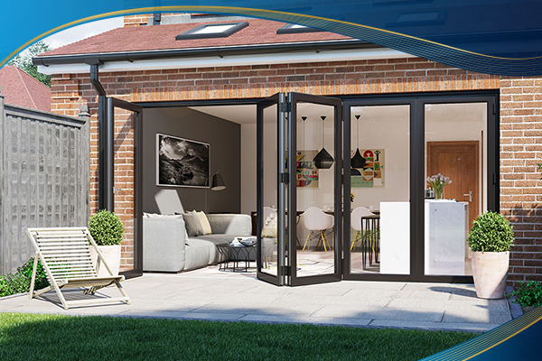 Cửa nhựa 5 cánh xếp trượt thường được Eurowindow lắp đặt làm cửa thông phòng tại resort cao cấp