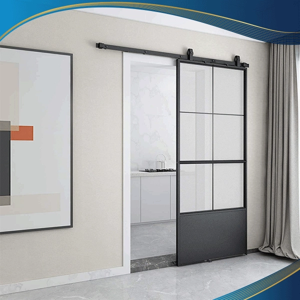 Cửa nhôm lùa 1 cánh pano với 1 cánh và cửa kính lùa đẹp hoàn hảo; được gia công tỉ mỉ từng chi tiết nhằm làm sao đảm bảo sự vững chắc và bền bỉ cho cửa phù hợp vị trí cần ngăn cách như phòng bếp và phòng khách tại biệt thự cao cấp