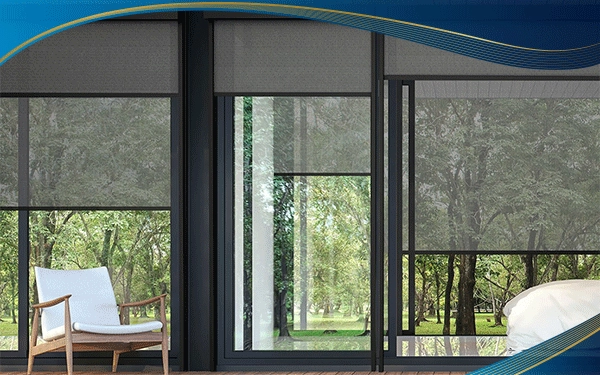 Cửa nhôm 2 cánh xếp trượt có ưu điểm là tạo sự thông thoáng cho không gian, phù hợp với những kiến trúc khách sạn hay toà nhà cao cấp.