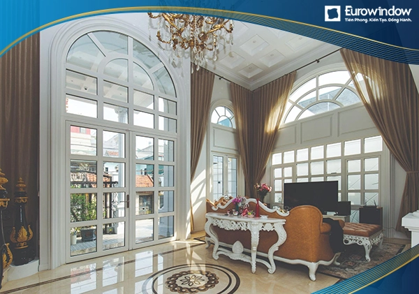 Cửa nhựa lõi thép Eurowindow làm cửa đi chính và cửa sổ cho căn phòng khách đẹp