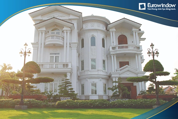 Sử dụng các loại cửa nhựa lõi thép khác nhau như cửa sổ 2 cánh, cửa sổ 4 cánh. cửa sổ 1 cánh, cửa ban công cho căn biệt thự