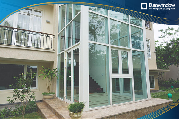 Vách kính tại khách sạn được cung cấp bởi Showroom Eurowindow Hà Đông