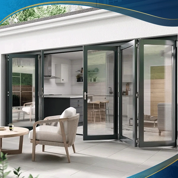 Mẫu cửa đi nhựa lõi thép 6 cánh màu nâu đen xếp trượt để tận dụng tối đa lối đi 