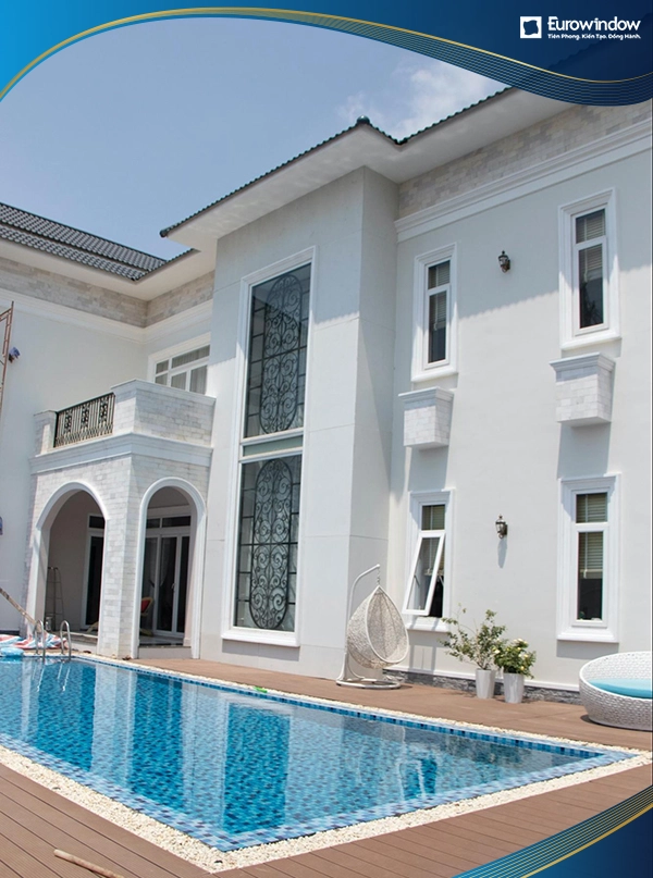 Eurowindow thiết kế thi khách sạn tại Vinh
