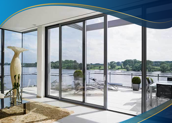 Căn biệt thự tại Quận 7 sử dụng cửa nhựa lõi thép màu đen 6 cánh xếp trượt