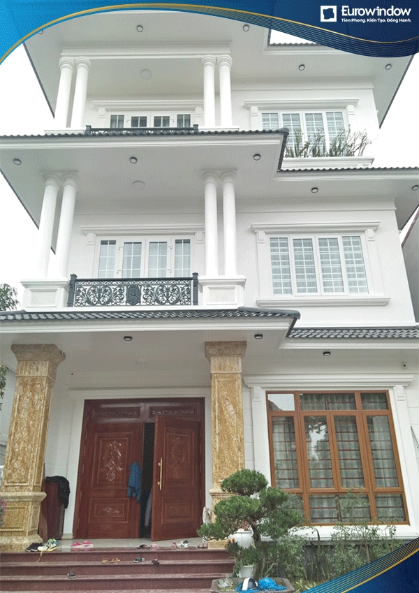 Cửa nhựa lõi thép cho căn nhà hiện đại