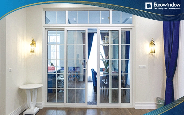 Eurowindow lắp đặt cửa đi mở quay nhựa lõi thép uPVC tại Hồ Chí Minh