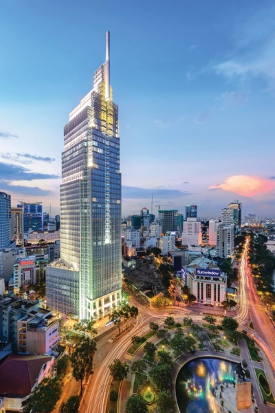 vcb-tower-night-4000px