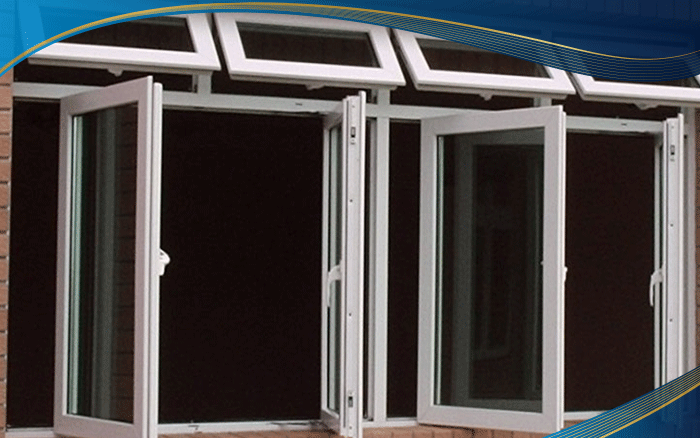 Cửa sổ nhựa uPVC 4 cánh chính mở quay kết hợp 4 cánh mở hất trên giúp lấy sáng, đón gió tối ưu