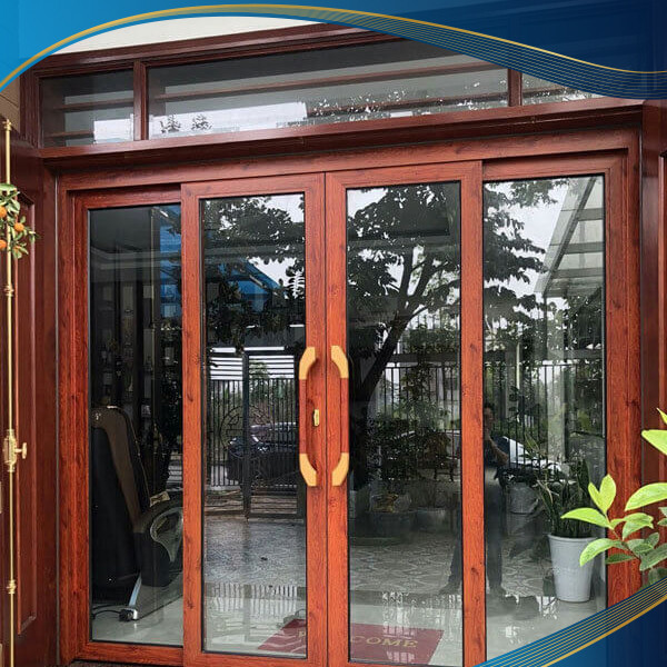 Cửa nhôm sơn tĩnh điện 4 cánh ở trượt vân gỗ