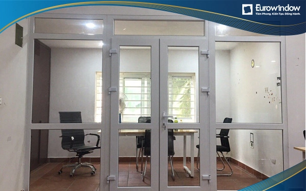 Cửa nhựa lõi thép 2 cánh mở quay cố định 2 bên