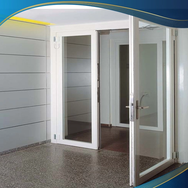 Cửa nhựa lõi thép 2 cánh mở quay màu trắng lắp phòng ngủ
