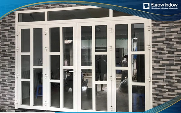Cửa đi nhôm 4 cánh chia ô cả 4 cánh màu trắng