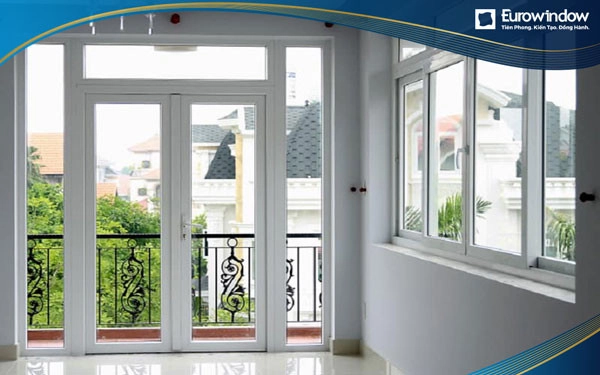 Cửa nhựa lõi thép lùa 4 cánh lắp phòng ngủ