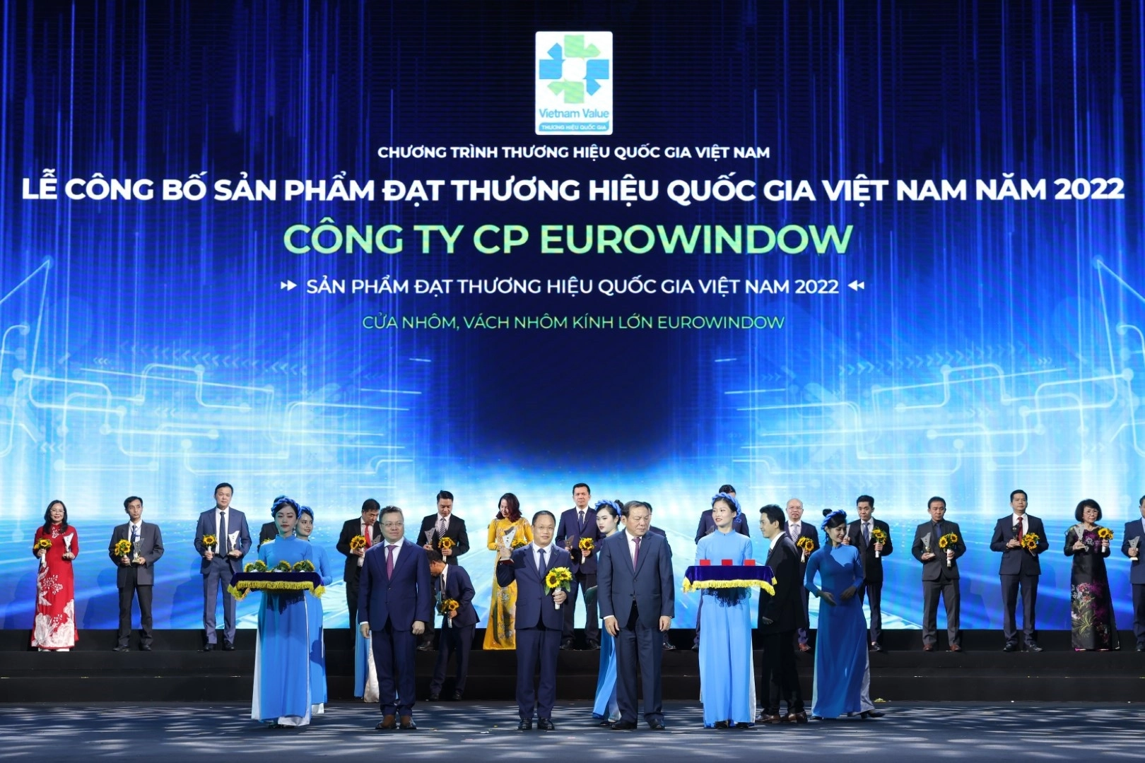 eurowindow-thuong-hieu-quoc-gia-2022-1