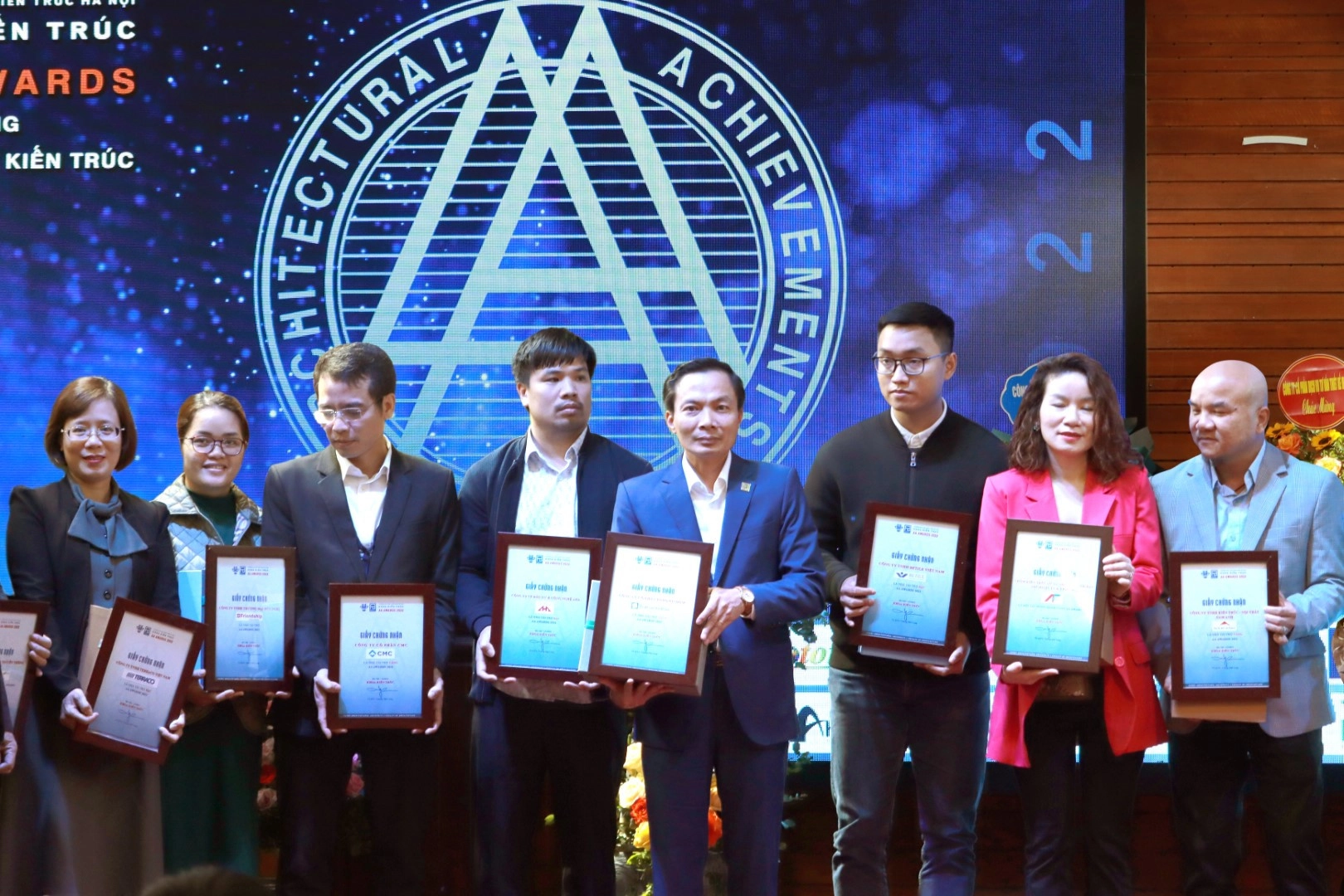 anh-2-aa