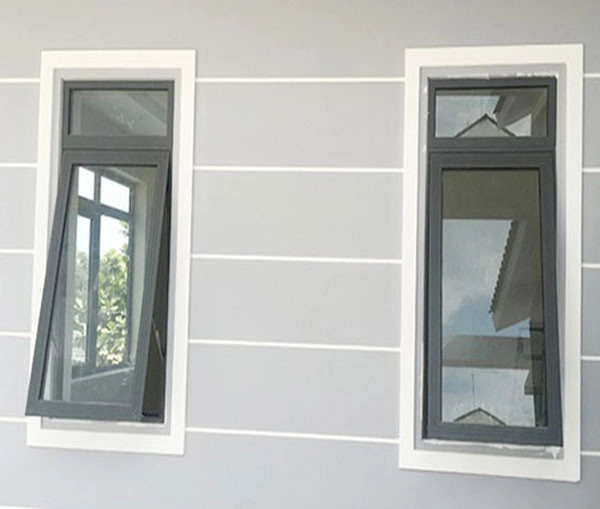 Cửa sổ 1 cánh mở hất kết hợp vách kính cố định màu xám