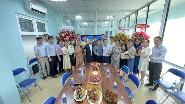 nha-may-eurowindow-14-nam-thanh-lap-1