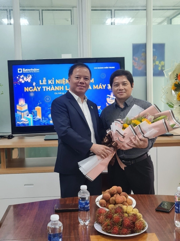 nha-may-eurowindow-14-nam-thanh-lap-6