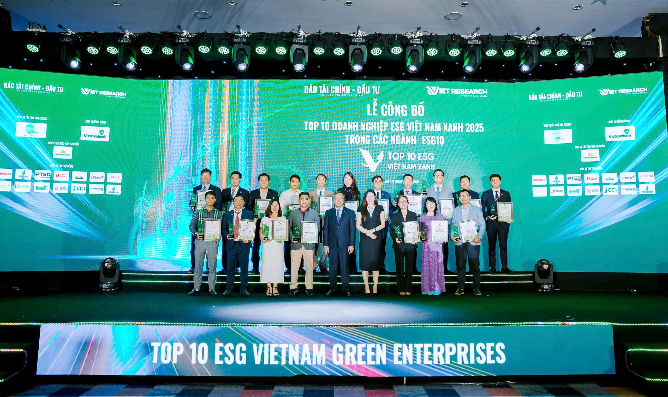 z6751110489183-5308695f4d117f596a15a05072674ece