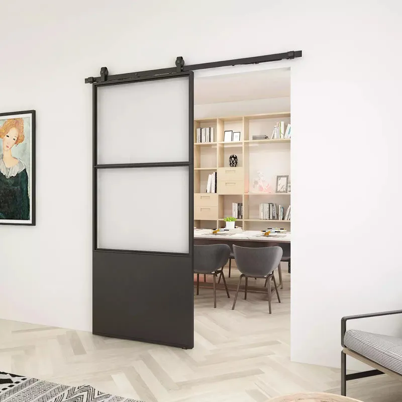 Cửa nhôm 1 cánh dưới pano nhôm trên kính giúp cân bằng giữa riêng tư và lấy sáng