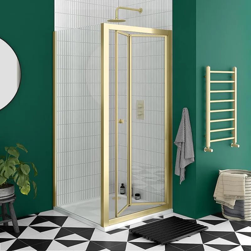 Cửa nhôm vàng đồng xếp trượt kết hợp kính mờ phù hợp với không gian phòng tắm (Nguồn: Internet)