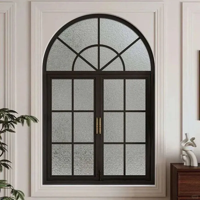 Cửa sổ nhôm 2 cánh màu đen mái vòm