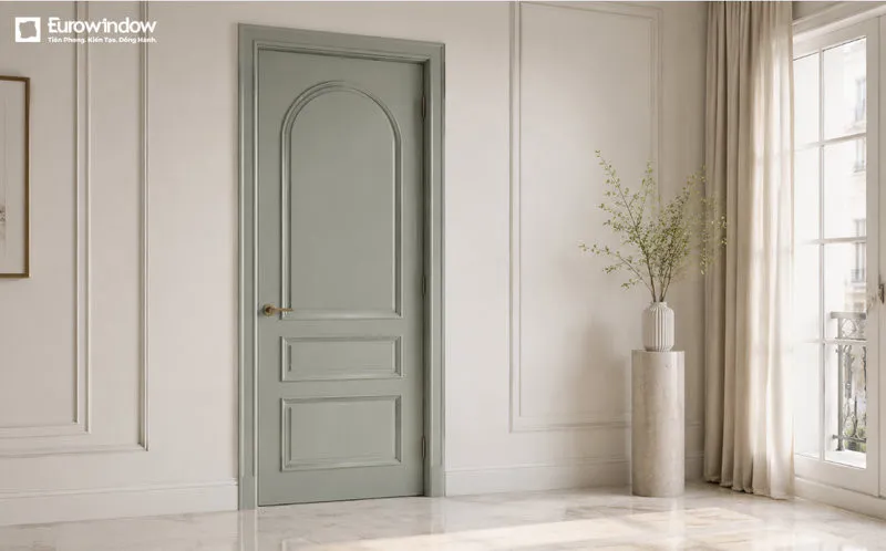 Điểm nhấn pano vòm trên nền xanh xám thể hiện nét mềm mại, thanh lịch đặc trưng của phong cách tân cổ điển. (Nguồn: Eurowindow)