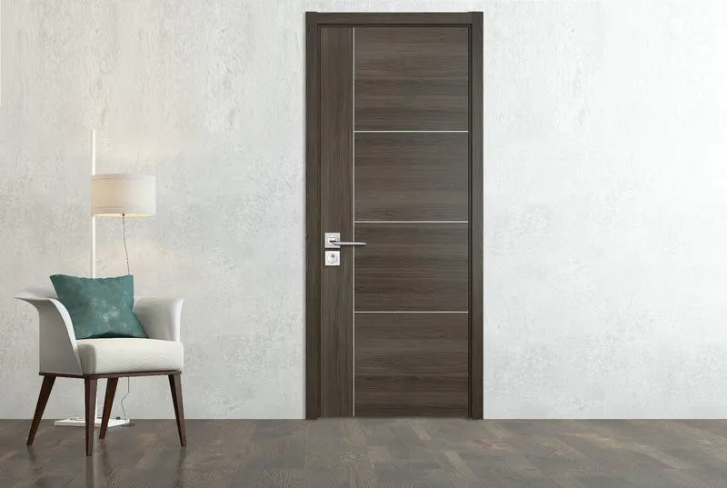Mẫu cửa phòng gỗ màu nâu đậm phù hợp với không gian sử dụng nhiều nội thất gỗ (Nguồn: Internet)