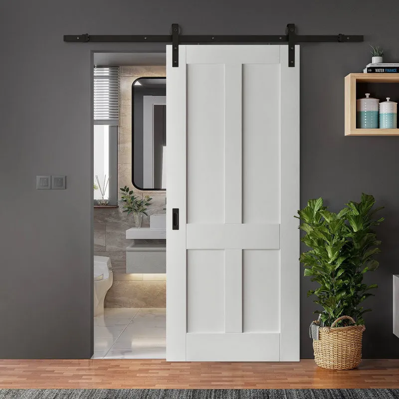 Thiết kế cửa gỗ trắng dạng trượt giúp tổng thể căn phòng trở nên thông thoáng hơn (Nguồn: Internet)
