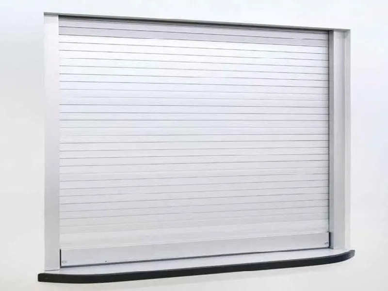 Cửa cuốn tấm liền có thân cửa liền mạch, phù hợp cho garage (Nguồn: Internet)