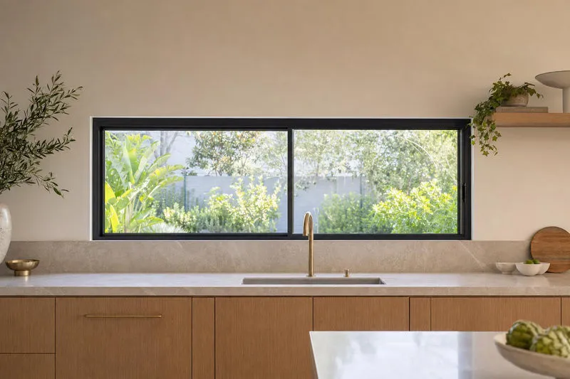 cua-so-mo-truot-upvc-2-canh-2