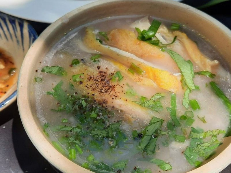 cháo gà ăn dặm cho bé