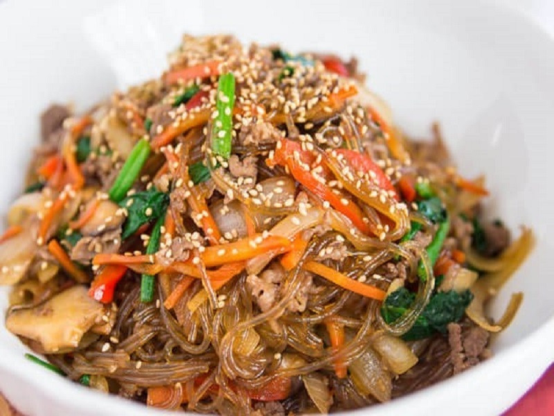 miến xào thơm ngon cho bé