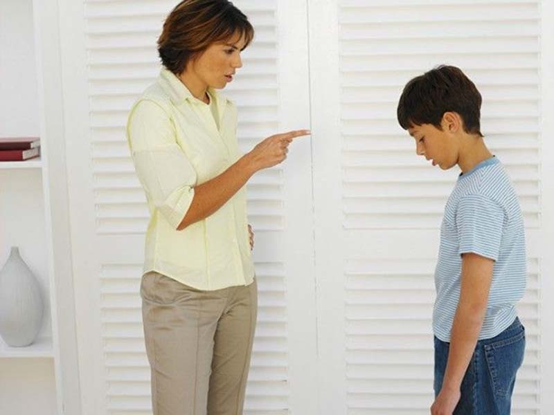 điều cha mẹ không nên làm