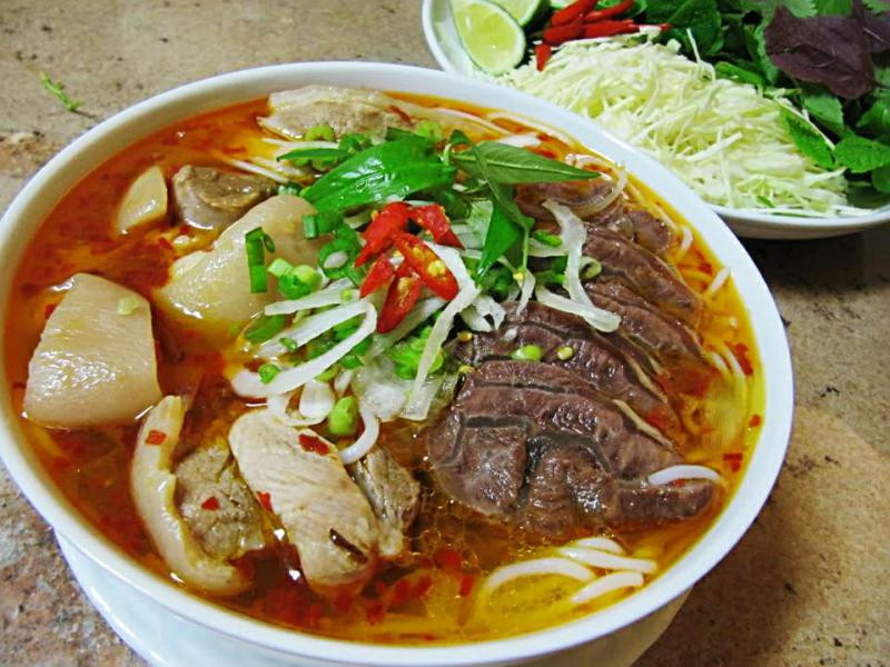 bún bò huế