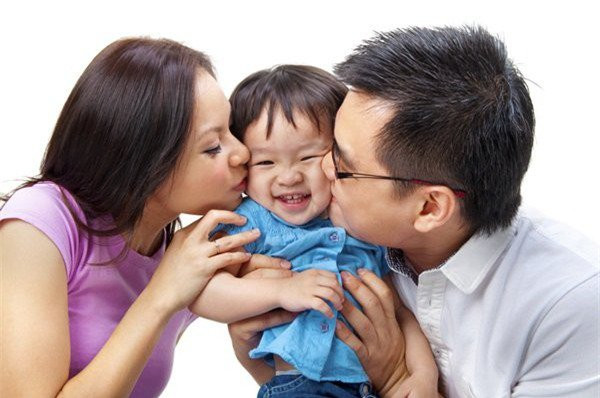 dạy trẻ yêu thương bản thân