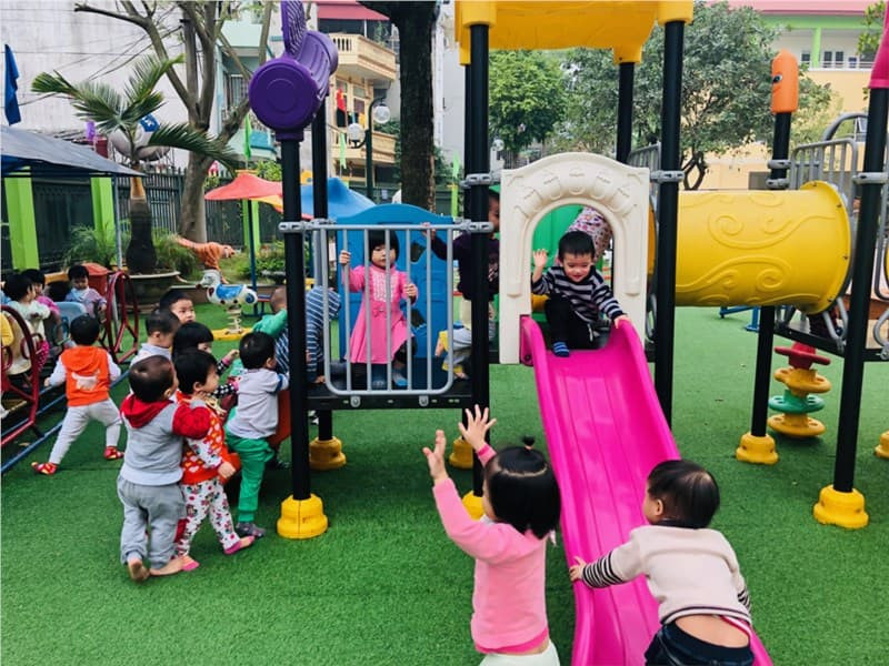 nuôi dạy trẻ hướng ngoại